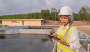 TRAINING ENHANCED OIL RECOVERY: SCREENING CRITERIA & SELECTION OF MOST APPROPRIATE EOR METHOD