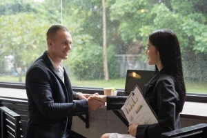 TRAINING NEGOTIATION TECHNIQUES BASED ON NLP