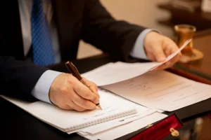 TRAINING ONLINE LEGAL TRAINING AUDIT AND LEGAL OPINION DRAFTING