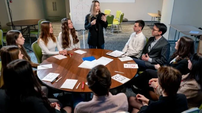 PELATIHAN MANAGEMENT ANALYSIS FOR STRATEGIC DECISION MAKING