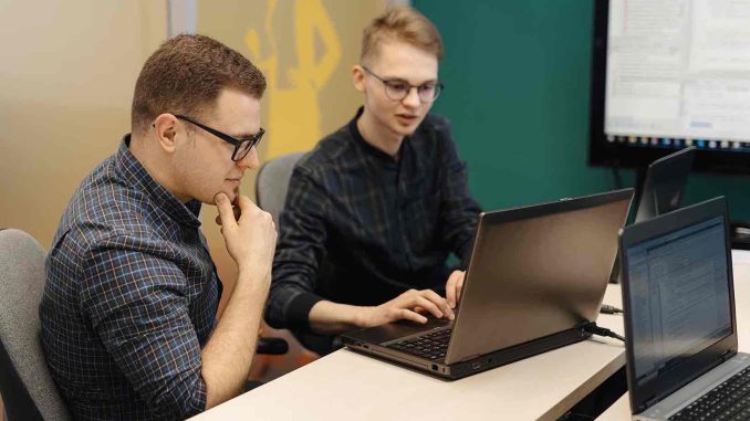 Pelatihan python untuk non programmer