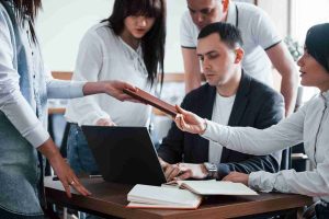 PELATIHAN CUSTOMER SUCCESS MANAGEMENT UNTUK PERUSAHAAN B2B