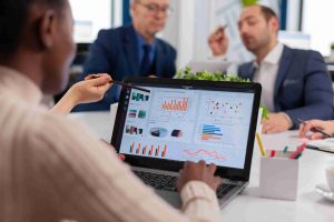 PELATIHAN PROCUREMENT PERFORMANCE DASHBOARD