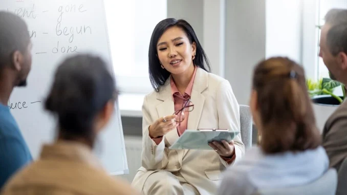 TRAINING HOW TO PROVIDE MENTORING ON THE JOB TRAINING TRAINING HOW TO PROVIDE MENTORING ON THE JOB TRAINING