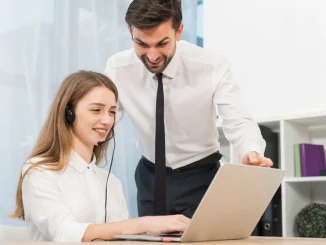 TRAINING HIGH COMMUNICATION TECHNIQUE FOR CORPORATE SECRETARY AND CORPORATE COMMUNICATION