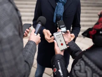TRAINING HANDLING THE MEDIA PUBLIC SPEAKING