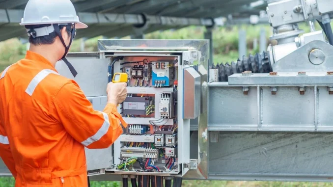 TRAINING GENERATOR OPERATION PROTECTION AND MAINTENANCE TRAINING GENERATOR OPERATION PROTECTION AND MAINTENANCE