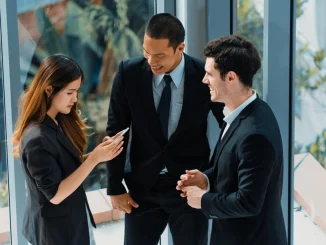 TRAINING ONLINE COMMUNICATE TO LEAD