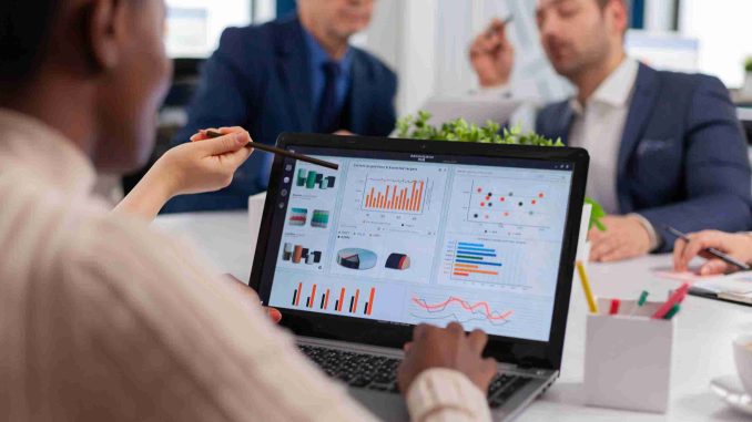 PELATIHAN CUSTOMER INSIGHT ANALYTICS